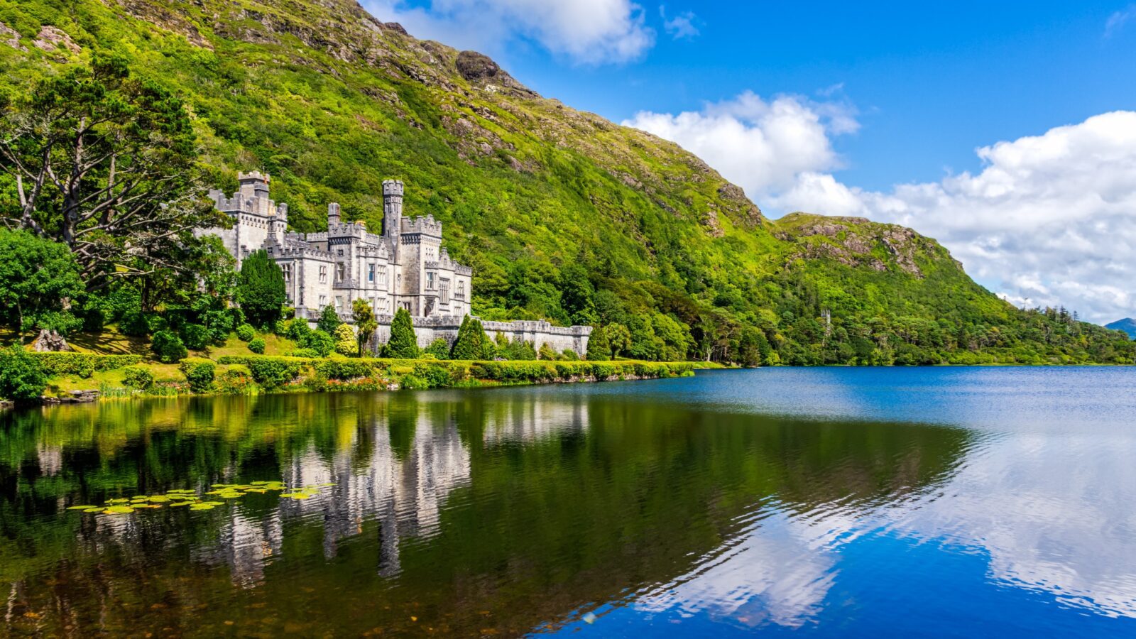 Kylemore-Abbey-ireland-scaled